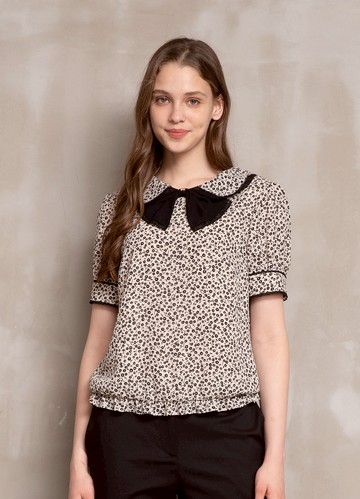 輕俏質美碎花配色翻領雪紡上衣