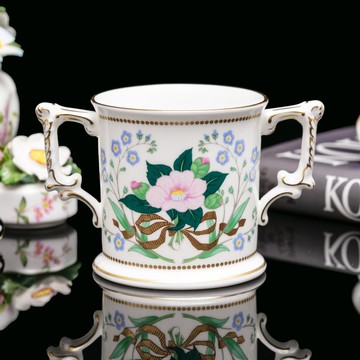 英國製Royal Crown Derby 2005 皇家婚禮紀念限量骨瓷雙耳馬克杯