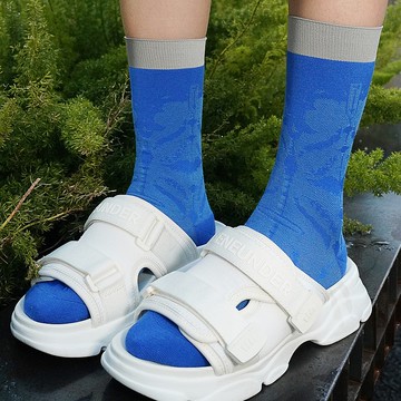 愛神花園 肌理紋中筒襪