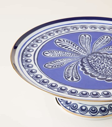 La DoubleJ Big Pineapple porcelain cake stand