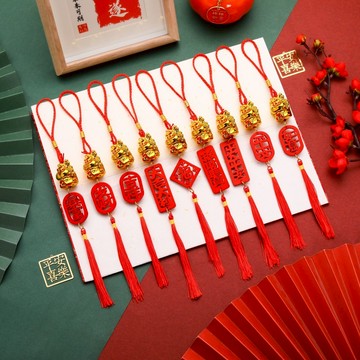 新年 掛飾 金色 吊飾 掛件 配件 新春 過年 室內裝飾 隨身裝扮 包包掛飾 配飾 龍年【RNY0127】《Jami》