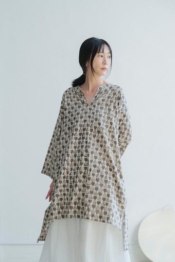 OMAKE 印度蓋染鑰匙領長上衣 / 巴里紗 乾燥花瓣