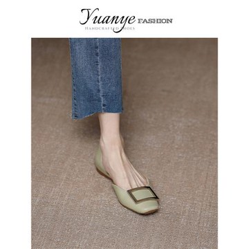 原野方扣中空溫柔方頭單鞋子女夏季平底名媛淑女涼鞋2025今年新款