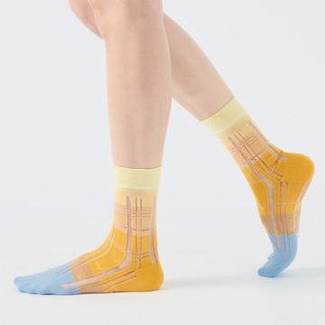 曙暮 透明紗中筒襪 - 暖黃(M)