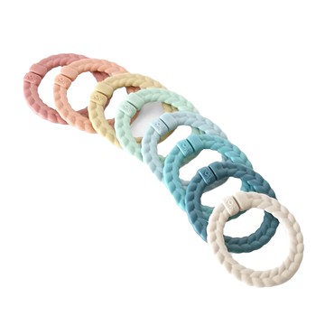 Itzy Ritzy 串串遊戲環 8種不同顏色 學習顏色認知 可扣在嬰兒床、健力架或推車上 可當防掉帶  焦糖彩虹 多色  1組