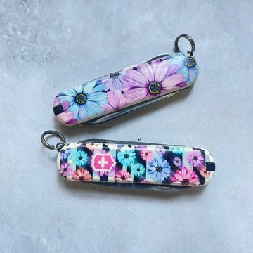 [沐沐屋] Victorinox 維氏 經典七用  2021年限量版 印花 58mm 瑞士刀-動態花藝