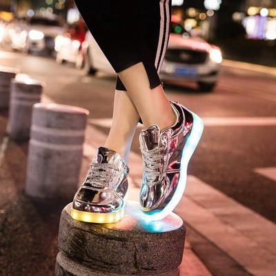 7色 光る 靴の通販 1 770件の検索結果 Lineショッピング