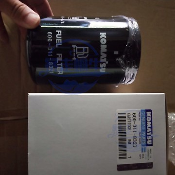 怪手零件 挖土機配件 小松 PC300-7 PC360-7 挖掘機柴油細濾芯 柴油精濾芯 柴油格 (細) 滿888免運