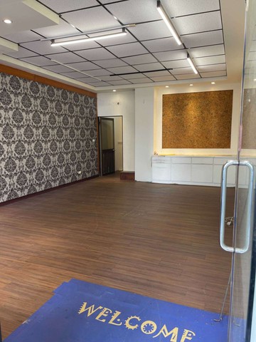 獨家專任-中壢後站一樓金店面+地下室 適合各行業｜桃園市中壢區嘉興二街