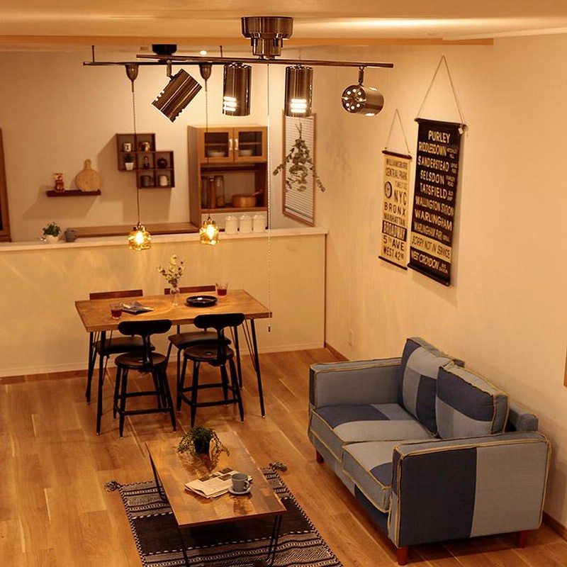 Switch インダストリアルダイニングテーブル