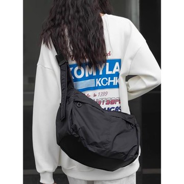 法國Colorin Kite慵懶風餃子包簡約休閑運動風尼龍防水單肩斜挎包