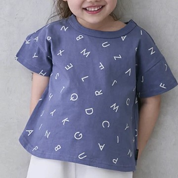 日本 petit main - [低價]接觸冷感 滿版印花短袖上衣-英文-灰