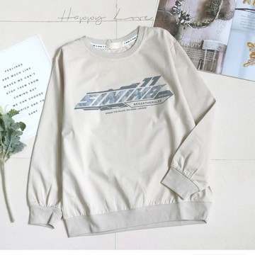 男大童 科技感英字造型卡其長袖上衣 秋冬童裝 大童上衣 大童長袖 男大童長袖 秋冬長袖 秋冬上衣