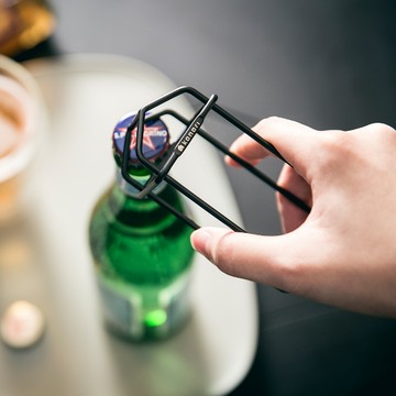 Kanari 房屋開瓶器 House 白色