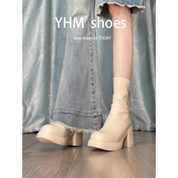 小個子厚底靜音瘦瘦靴后拉鏈白色高跟短靴女防水臺2024新款馬丁靴