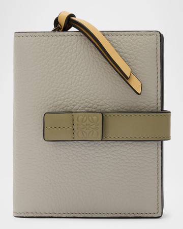 Anagram Compact Wallet in Soft Grained Leather