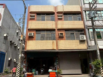 【承辦專員】阿蓮區中正路鬧區邊間透天｜高雄市阿蓮區中正路