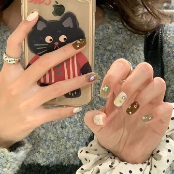 ✨Hannah✨手工穿戴甲秋冬美拉德聖誕風爆閃輕奢純慾甜酷辣妹高級感學生美甲純手工穿戴甲 6U93