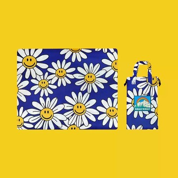 【blank.】Wiggle Wiggle 野餐墊-微笑小花/格紋/多彩花花