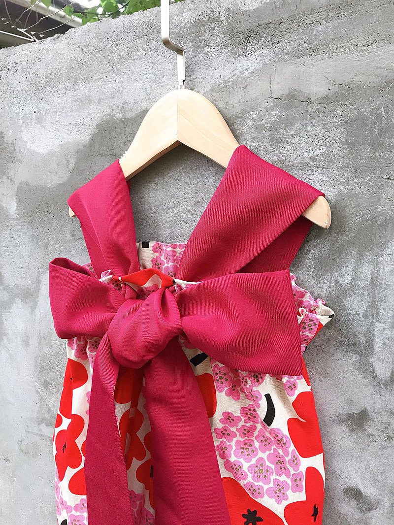 四色日本花 紅 - 揹著蝴蝶洋