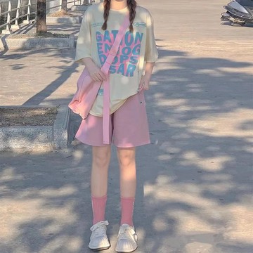 🐻夏天運動套裝女學生寬鬆多巴胺穿搭一整套韓系短袖熱褲休閒兩件式