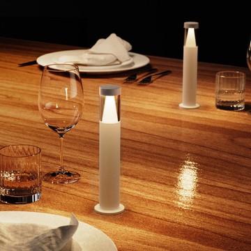 義大利UBIQUA Stick 夕光雅燭USB充電式桌燈組(4入附充電座)