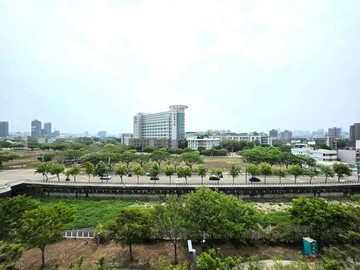 信實恬找我半價❗️中央公園面僑光永久視野最便宜｜台中市西屯區經貿九路