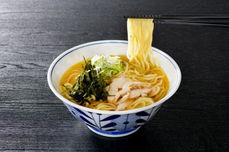 まる梅 かほく谷地の冷たい肉中華 （鶏 ラーメン）　生麺 （約150g）× 4人前セット！