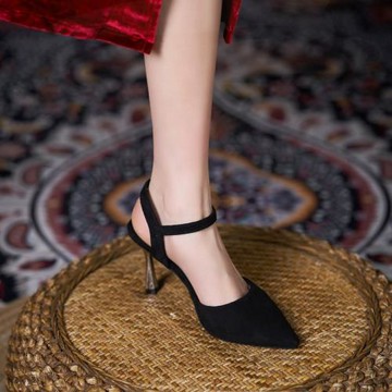 2025春新款小碼高跟鞋313233細跟包頭涼鞋尖頭加肥大碼女鞋41一43