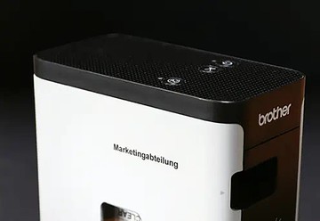 Brother TZe-121 護貝標籤帶 ( 9mm 透明底黑字 )