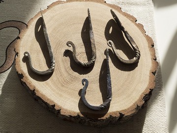 手工鍛造掛鉤 4 件套，用於懸掛各種物品