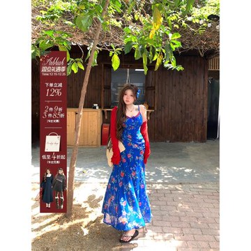 (免運)安妮不火 藍礁紅槿印花v領魚尾雪紡吊帶裙微胖大碼收腰碎花連衣裙