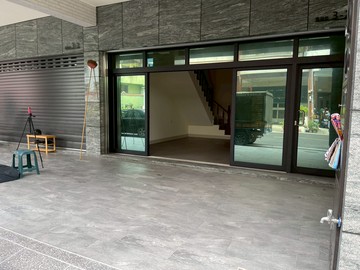 大降價囉演藝廳全新財源滾滾金店墅｜屏東縣屏東市香揚巷