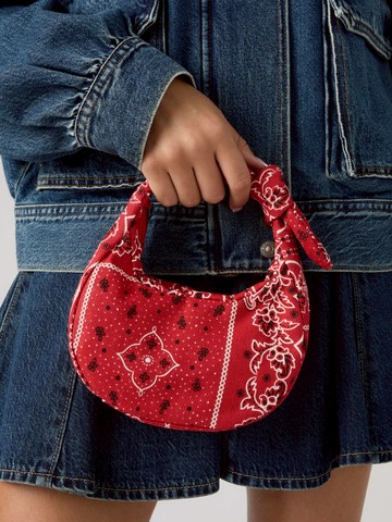 手拿包 小包 人氣新品