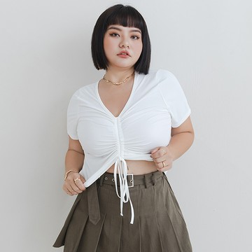 絲滑涼感辣妹抽皺短袖上衣 MUA! 中大尺碼上衣