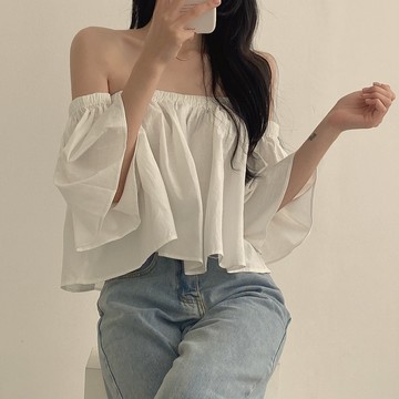 二色 小眾喇叭袖上衣女 一字領短袖女 韓國女裝 抹胸法式上衣 美式上衣 溫柔短版襯衣女 寬鬆短袖女 黑色上衣夏天女裝
