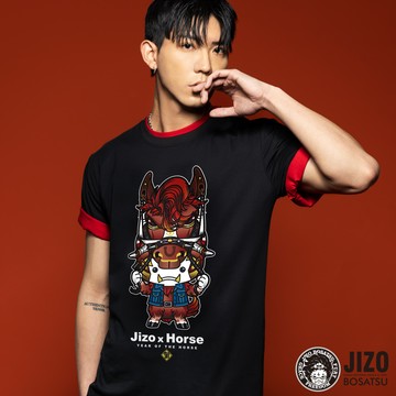 【新品限定↘$1290】馬年公仔短TEE(黑) - BLUE WAY 地藏小王