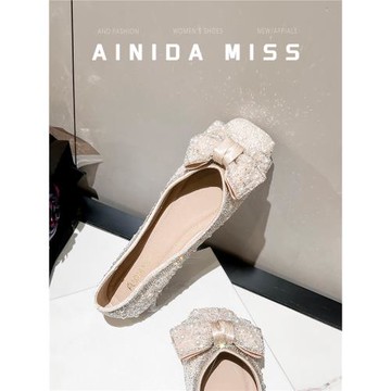 法式方頭單鞋女淺口2026新款秋冬鞋子氣質水鉆蝴蝶結平底氣質瓢鞋