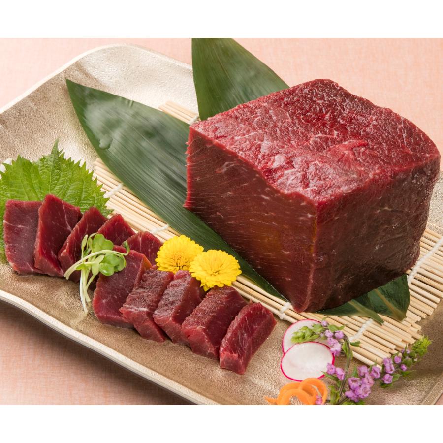 鯨刺身 クジラ肉 鯨肉「極旨熟成くじら肉1kg」人気NO１商品　赤身　刺身　高たんぱく　低脂質　お歳暮　ギフト　タレ付き　くじら　鯨　クジラ　くじら肉