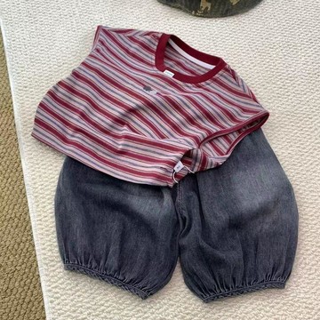 免運【臺灣出貨】男童套裝 中小童韓版條紋短袖上衣牛仔燈籠七分褲兩件套男寶寶薄款休閒套裝潮兒童衣服 兒童套裝 韓國童裝