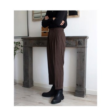 秋冬燈芯絨男褲子休閑褲直筒褲工裝褲條絨闊腿褲九分西褲配馬丁靴