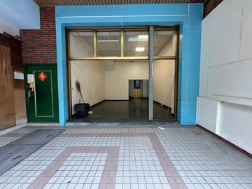 降價★五甲前鎮崗山南街商圈金店面｜高雄市前鎮區崗山南街
