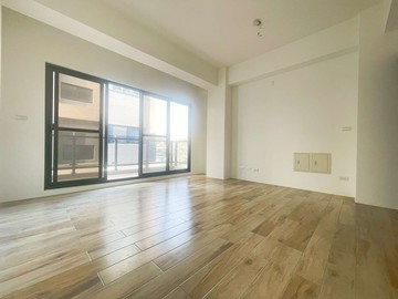 創哥十期東山高中景賢公園旁全新電梯別墅｜台中市北屯區景和街