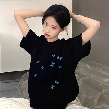 【現貨！隔天到貨】重磅純棉短袖 韓系簡約蝴蝶印花上衣女 夏季女裝 慵懶風百搭短T 寬鬆加大碼短袖 五分袖圓領上衣 棉T