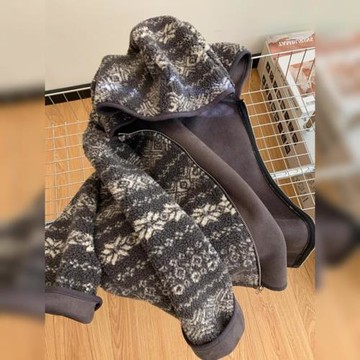 巨好看的初冬外套搖粒絨羊羔絨費爾島提花圣誕款連帽保暖上衣女裝