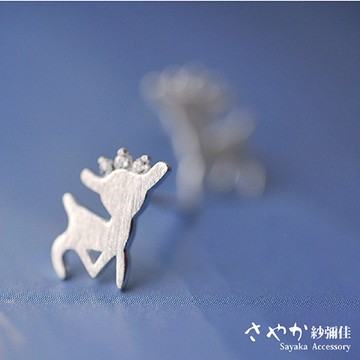 【Sayaka紗彌佳】耶誕元素甜美皇冠麋鹿耳環-耳針款