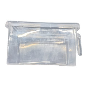 E.dot 手把式冰箱儲物密封收納盒保鮮盒 附蓋 透明PP材質 28.5x15x13cm  1個