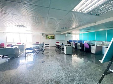 東區稀有百坪商業辦公大樓｜台南市東區大同路二段