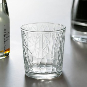 現貨 日本進口 鑽石雕刻玻璃杯 220ml 威士忌 冰酒杯 水杯 咖啡杯 烈酒杯 調酒杯 玻璃杯 啤酒杯 日本進口