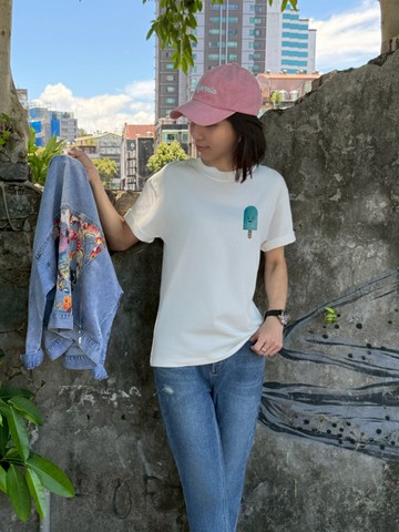 小胸口藏著小淘氣☆背影全是驚喜個性棉T